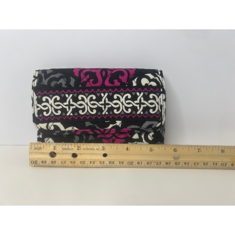 Vera Bradley Wallet Womens OS Black Pink Plum Crazy Quilted Trifold Excellent